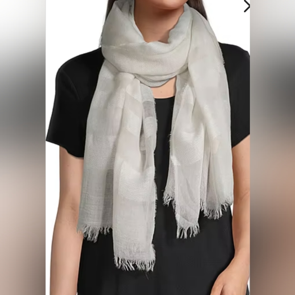 🌺Cream Sheer Scarf